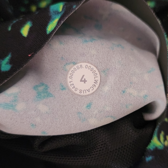 Lululemon Base Pace Leggings - Picture 8 of 8